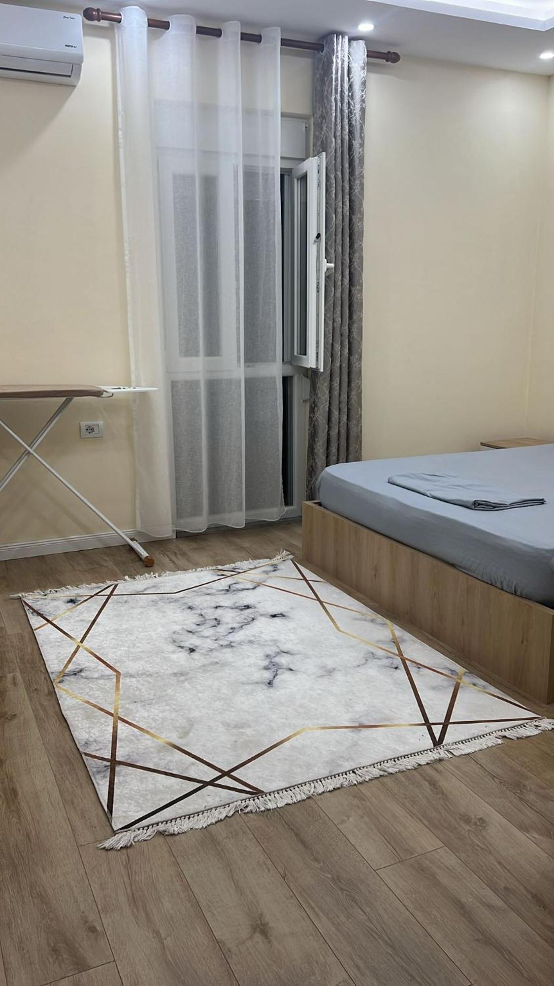 B&B Kroni 1 Shkoder Exterior photo
